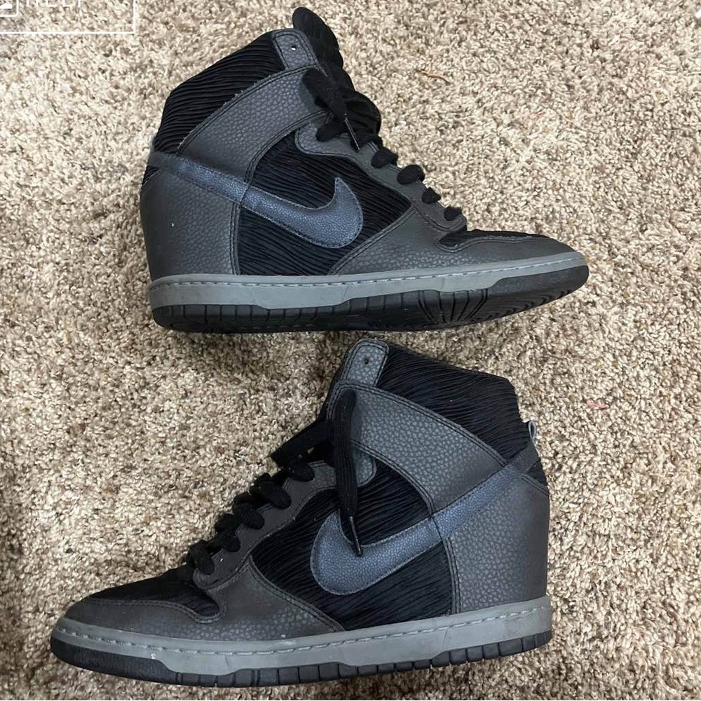 Nike Women's Black/Gray SkiHighs